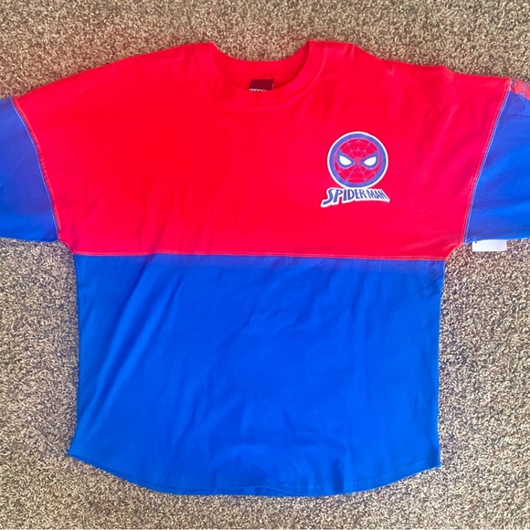 NEW Universal Studios Marvel The Amazing Spiderman Jersey Adult XL Red Blue - Picture 2 of 10